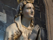 Saltillo canta a la Virgen: fe multitudinaria desborda la Parroquia de Lourdes La ciudad despertó con aroma a oración y pasos de peregrino. La fiesta patronal de la parroquia Nuestra Señora de Lourdes se convirtió en una marea de fe y corazones.