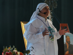 La misión comienza cuando dejamos de mirar de lejos y nos atrevemos a tocar la realidad: Hna. Bertha López en el XV CONAJUM Hna. Bertha López, misión juvenil, jóvenes misioneros, pastoral juvenil, Iglesia en México, evangelización, Cristo Resucitado, San Luis Potosí.